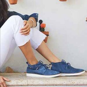 hush puppies chowchow chukka